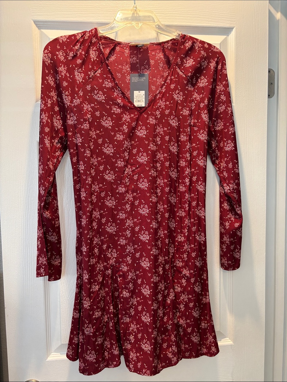 Universal Thread Burgundy Floral Long Sleeve V-Neck Dress
